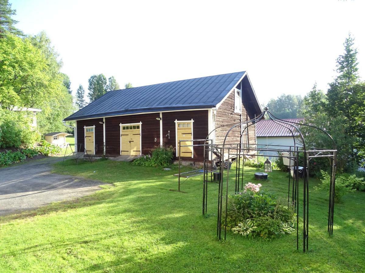 B&B Savikon Kartano Kitee Exterior foto